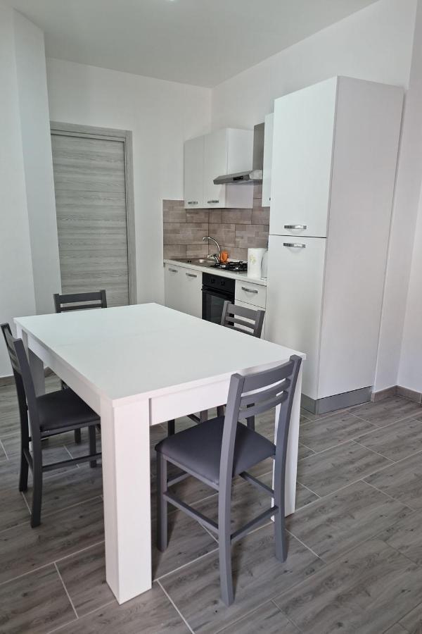 Appartement La Vecchia Sartoria à Mazzarino Extérieur photo